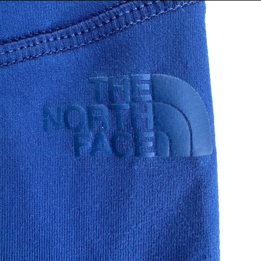 Women’s The North Face Flash Dry size small navy Blue Leggings capri